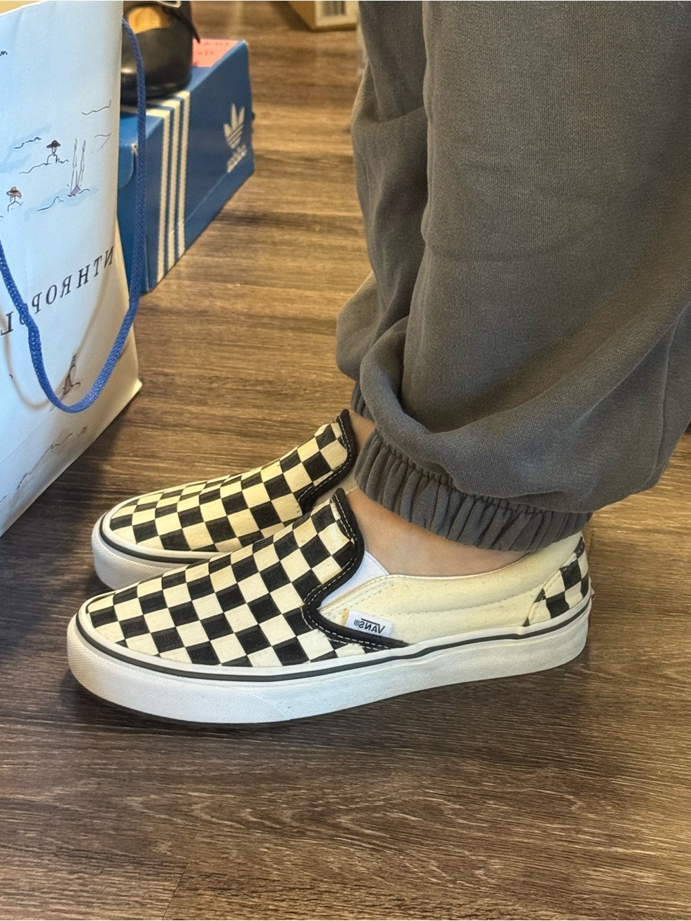 Vans Kids Checkerboard Slip-On Sneakers in Black and White - Picture 3 of 4